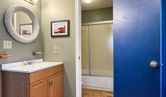 331 Lanesville Dr, Apalachicola, FL 32320