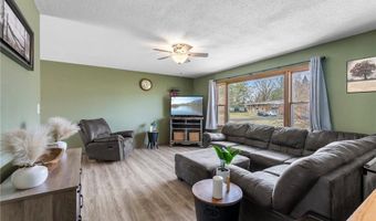 365 Spruce St E, Annandale, MN 55302