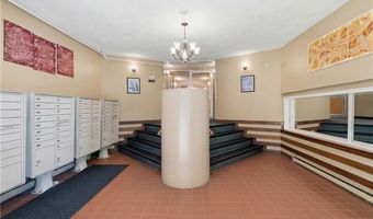 1190 Charles St 23, North Providence, RI 02904