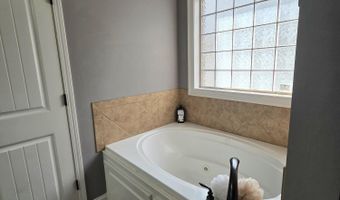 305 Flagstone Dr, Brandon, MS 39042