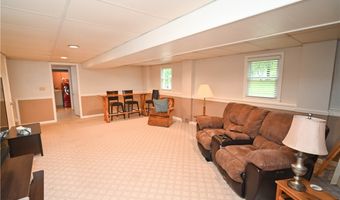 5642 Yorktown Ln, Austintown, OH 44515