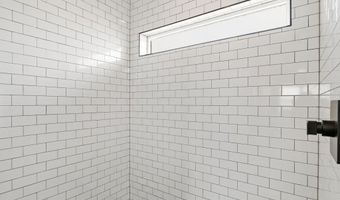 985 RANGE LINE Rd, Cheyenne, WY 82009