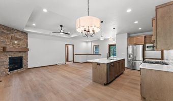 413 CARRIE LYNN Ave, Algoma, WI 54201