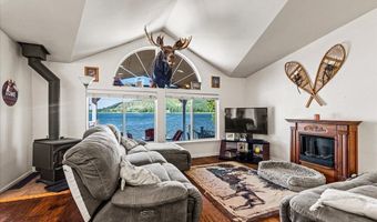 13075 S Shore Dr, Cataldo, ID 83810