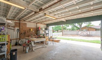 1201 NW 8th Pl, Andrews, TX 79714