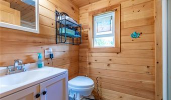 76 Long Meadow Dr, Glocester, RI 02814