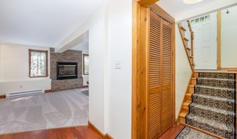 81 Minnesota Ln, Bristol, CT 06010