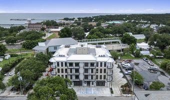 124 Court Unit # 302 St, Bay St. Louis, MS 39520