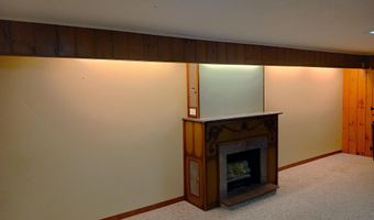 930 WASHINGTON St, Wisconsin Rapids, WI 54494