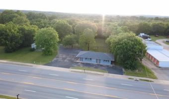 681 Ash Flat Dr, Ash Flat, AR 72513