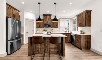 818 SE 35TH St, Battle Ground, WA 98604