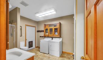5662 E St Rd 54 Hwy, Bloomfield, IN 47424