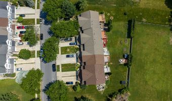 1658 PINEWIND Dr, Alburtis, PA 18011