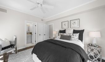 93 E 11th St, Avalon, NJ 08202