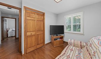 39 Green Hill Ln, Cheshire, CT 06410