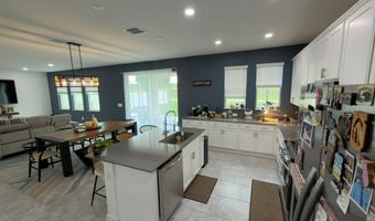 4205 Jespersen St, Apopka, FL 32712