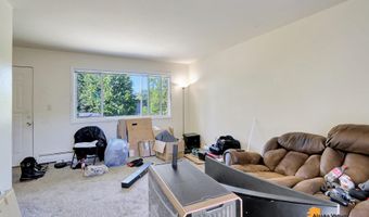 7441 Glade Pl, Anchorage, AK 99518