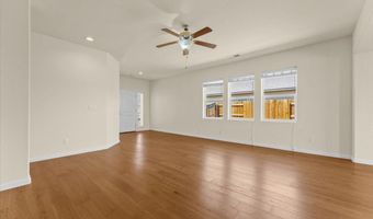 172 Walnut Dr, Fernley, NV 89408