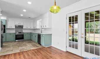 329 Ohara Dr, Albertville, AL 35950