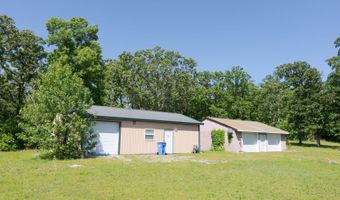 8319 SE Prairie Rd, Baxter Springs, KS 66713