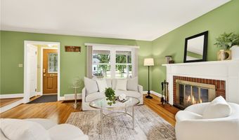 118 Allenhurst Rd, Amherst, NY 14226