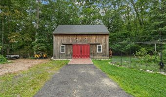 1004 Great Rd, Lincoln, RI 02865