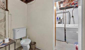 2445 W Allen St, Allentown, PA 18104