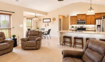3101 White Tail Dr, Altus, OK 73521