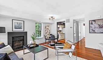 2584- B S ARLINGTON MILL Dr 2, Arlington, VA 22206