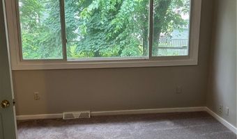 906 Delia Ave, Akron, OH 44320