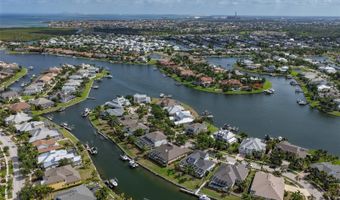 5318 LOON NEST Ct, Apollo Beach, FL 33572