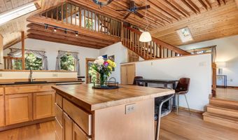 16396 Skyline Dr, Bend, OR 97703