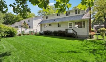 22 Glenfield Rd, Bloomfield, NJ 07003