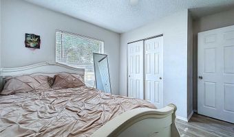 6040 FRANCIS Dr, Apollo Beach, FL 33572