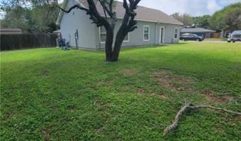 104 Pelican Ave, Aransas Pass, TX 78336