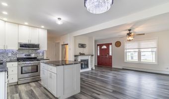 95 Yankee Ave, Bangor, ME 04401