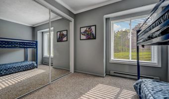 227 Valley View Dr, Albrightsville, PA 18210