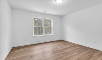 395 Southern Blvd, Bayville, NJ 08721