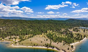 1497 Pine Ridge Dr, Cascade, ID 83611