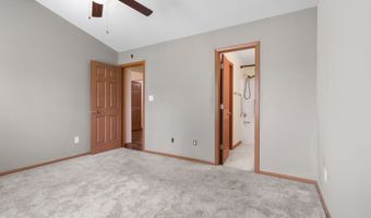 164 Meadow Glen Dr, Avon, IN 46123