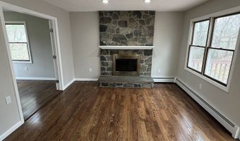 31 Hi Lea Farm Rd, Colchester, CT 06415
