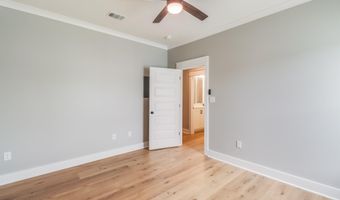 4167 Nineteenth St, Bay St. Louis, MS 39520