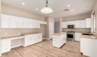 1816 E CAROB Dr, Chandler, AZ 85286