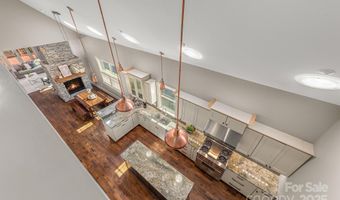 723 E 35th St, Charlotte, NC 28205