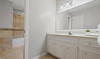 4163 Glen Meadow Dr, Peachtree Corners, GA 30092