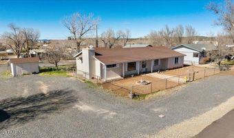 46812 8th St, Ash Fork, AZ 86320