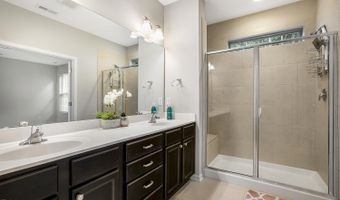 1005 Lathrop Ln, Apex, NC 27523