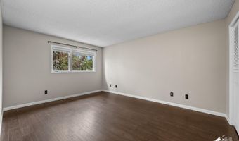 3236 Eastgate Pl #18, Anchorage, AK 99504