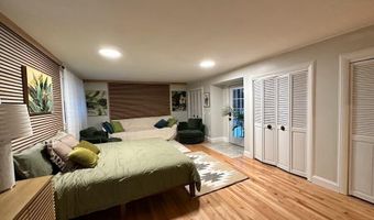 410 Mount Hope Ave, Bangor, ME 04401