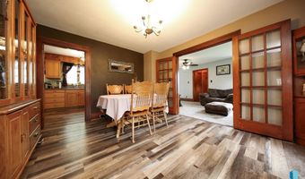 631 E 2nd St, Bridgewater, SD 57319